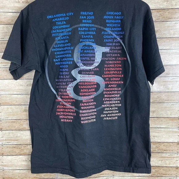 Vintage Single Stitched T-Shirt  GARTH BROOKS 90s Sz Med - Picture 3 of 4